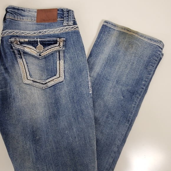Maurices bootcut contrasting stitching jeans size 5 / 6 - Picture 13 of 15